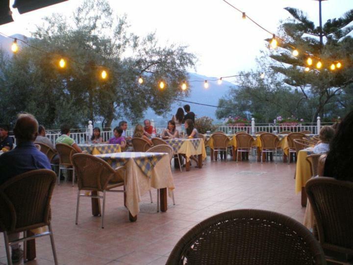 Ilios Hotel & Villas Geni  Ngoại thất bức ảnh